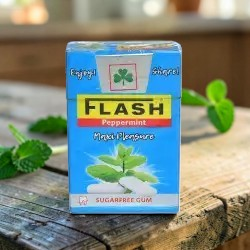Medina Market Flash Peppermint Kaugummi in blauer Verpackung mit Minzblättern und zuckerfreier Formel